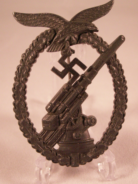 combat badges 004.jpg